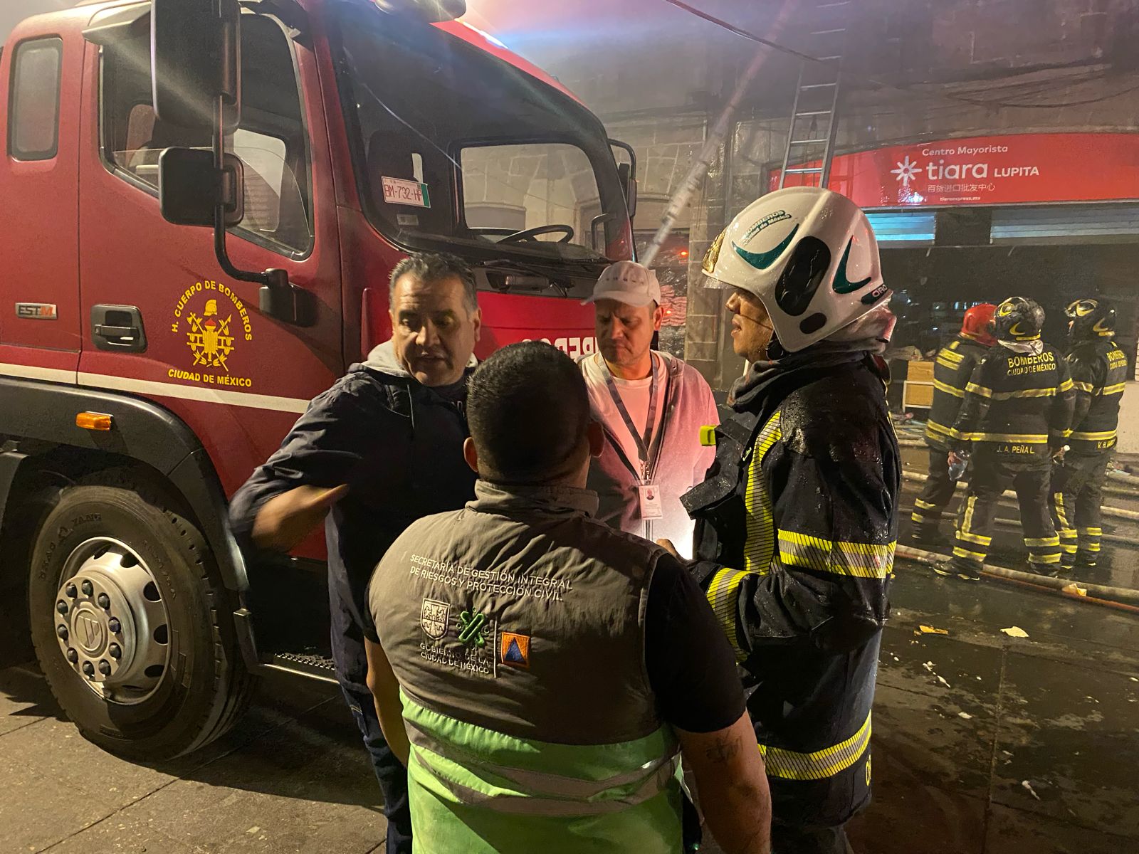 Controla Gobierno Capitalino Incendio En Bodega De BisuterÍa En La